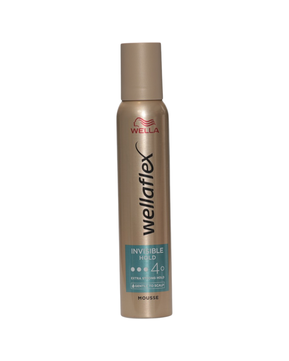 Wellaflex spuma de par 200 ml Invisible Extra Stark nr. 4